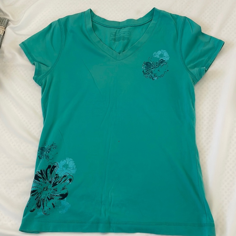 Tek Gear t shirt